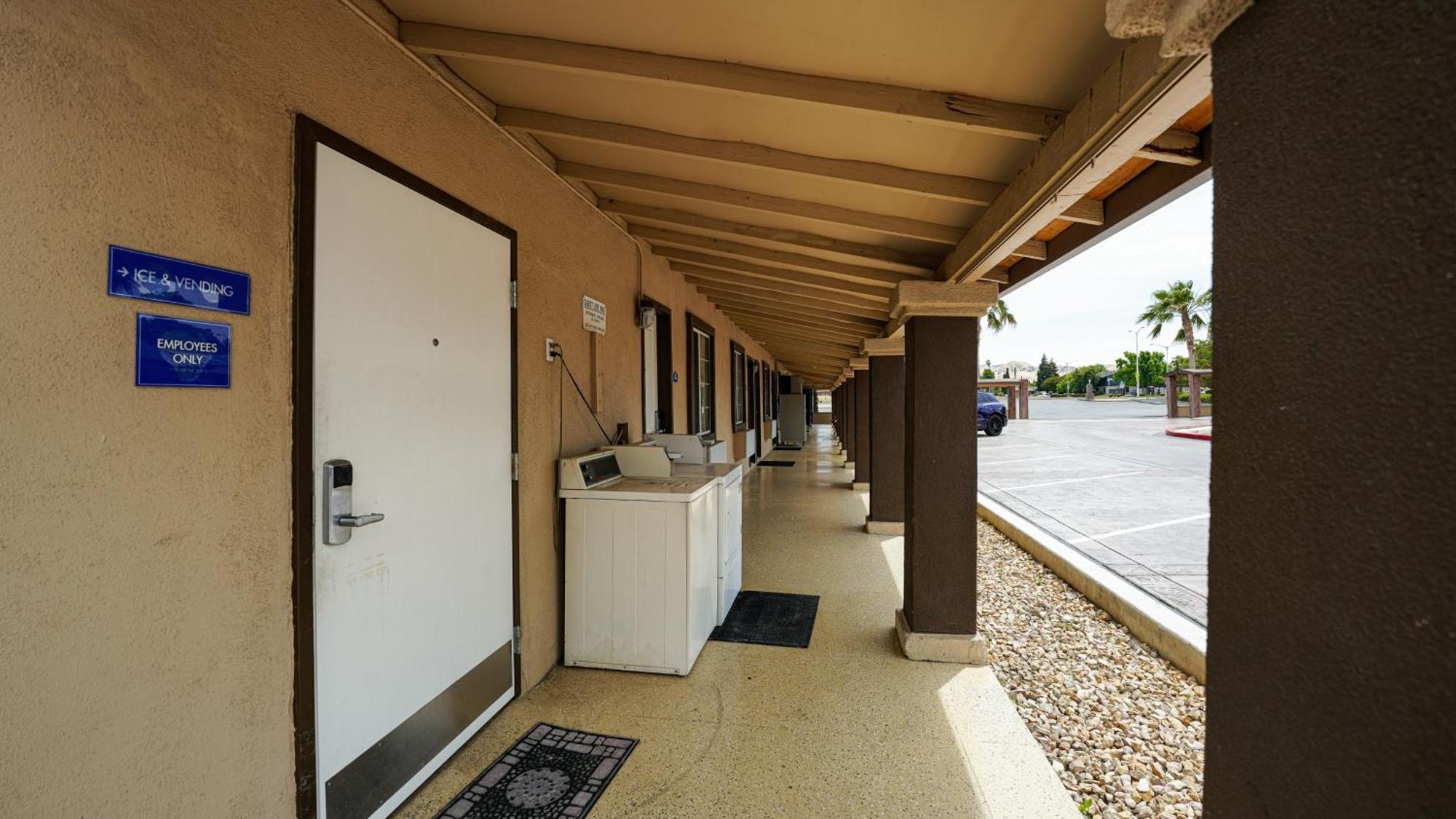 Americas Best Value Inn, Антіок Екстер'єр фото